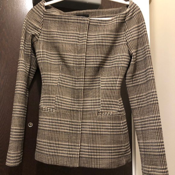 NWT Meghan Markle Plaid Off-Shoulder Theory Jacket Size 2 - Picture 3 of 3